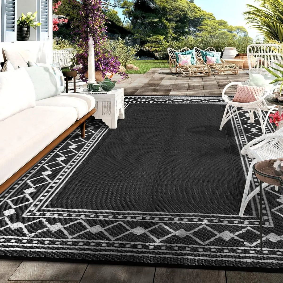 TWISTER.CK Waterproof Reversible Outdoor Plastic Patio Rug